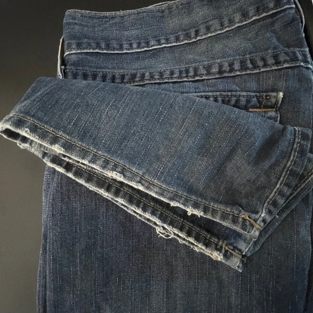 True Religion Mens Size 38x34 Ricky Relaxed‎ Straight Jeans Dark Wash Distressed